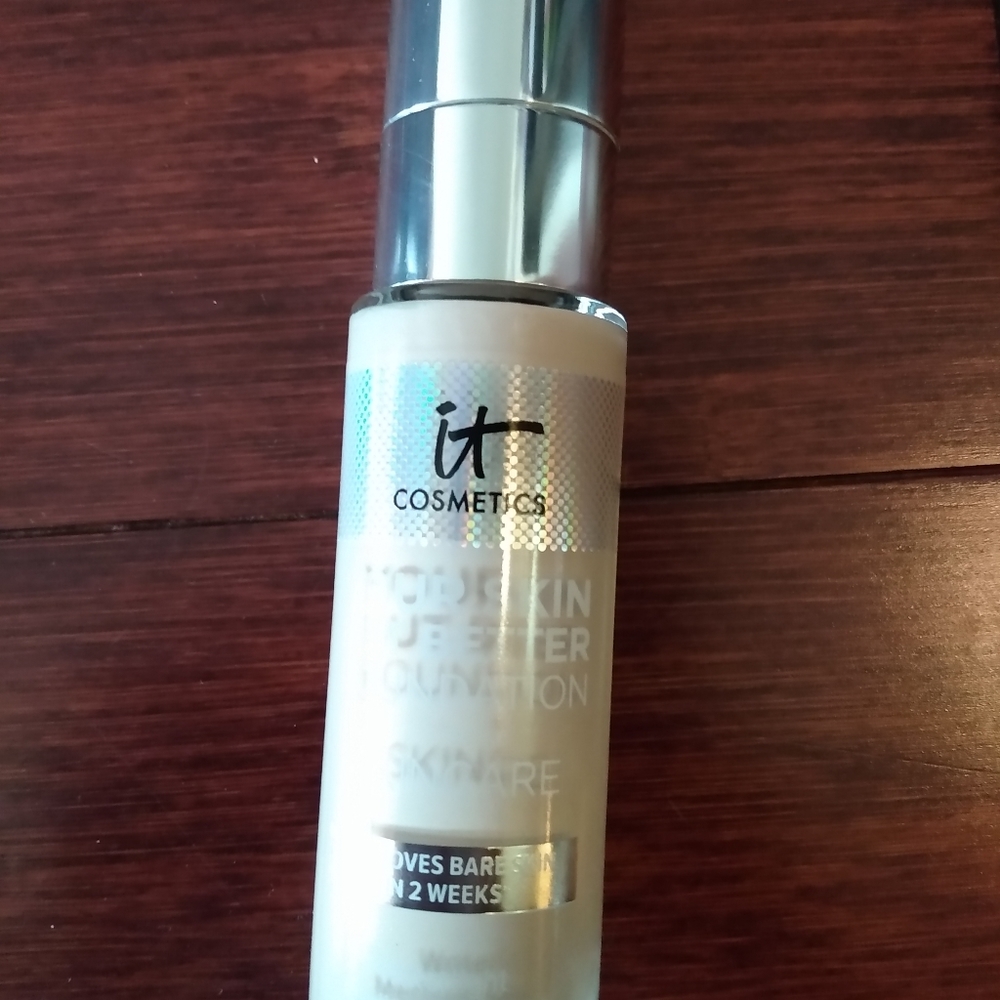 It Cosmetics foundation